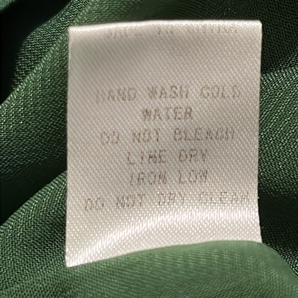 GREEN PLEATED WRAP TOP Women's Size Medium ACCORDION SLEEVES Blouse EUC - Picture 8 of 9